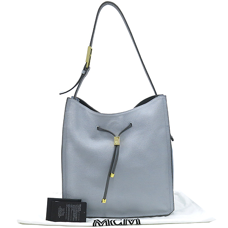 ������  �����