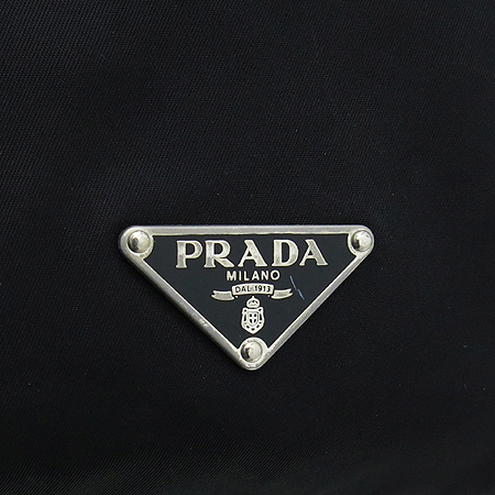 Prada(�����) TESSUTO NERO ���� �к긯 ���� �ﰢ�ΰ� �̴� ����� �̹���5 - ���̺��� �߰���ǰ