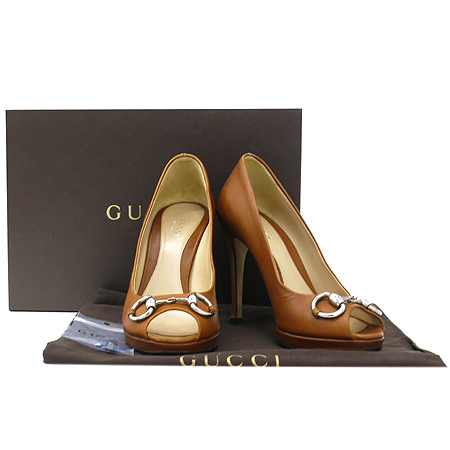 ����  ����