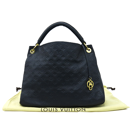 ���̺��� �������� ��ġ MM 