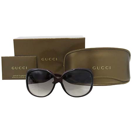 ����  ���۶�