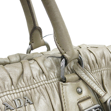 Prada(�����) BN1336 NAPPA GUAFRE ����Ų ������ ��Ż�� ����ΰ� 2WAY �̹���4 - ���̺��� �߰���ǰ