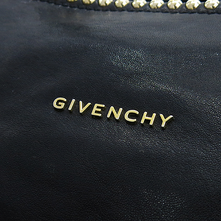 GIVENCHY(�����) 12L5250150 001 �÷��� ���� ���� ����Ų �ǵ��� M ������ 2WAY �̹���4 - ���̺��� �߰���ǰ