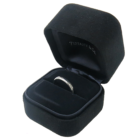 Tiffany(Ƽ�Ĵ�) PT950(�÷�Ƽ��) Ƽ�Ĵ� NOTES (��Ʈ) 3MM ���� -7ȣ �̹���2 - ���̺��� �߰���ǰ