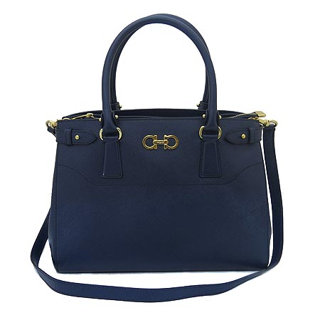 Ferragamo(��󰡸�) 21 D940 ���̺� ���ǾƳ� ���� �ΰ� 2WAY [��������] �̹���2 - ���̺��� �߰���ǰ