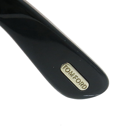 TOMFORD(������) TF211 ���� ���� ���۶� �̹���5 - ���̺��� �߰���ǰ