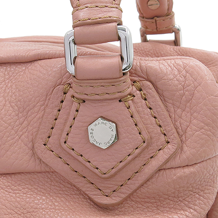 Marc_Jacobs(��ũ���̸�ũ�����߽�) M3121053 Baby Groovee ���̺�׷�� ��ũ���� �Ÿ� 2WAY �̹���4 - ���̺��� �߰���ǰ