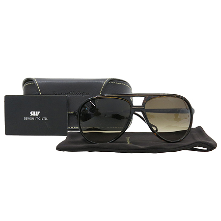 ����  ���۶�