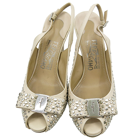 Ferragamo(��󰡸�) ���������� ���͵� ���� �ٶ���� ������ ������ ��������� �̹���4 - ���̺��� �߰���ǰ