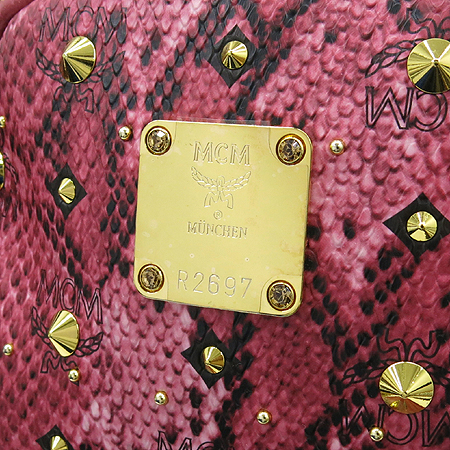 MCM(������) MWK3AVG04RE ���� ���͵� ũ��Ŀ����/������ũ ���� �Ƹ� �̵�� ������ ���� �̹���4 - ���̺��� �߰���ǰ