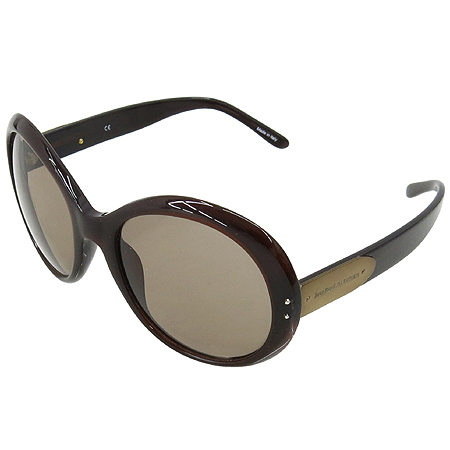 ����  ���۶�