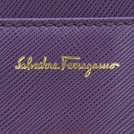 Ferragamo(��󰡸�) 22 4633 ���� ���ǾƳ� ���� �ΰ� ������ �̹���6 - ���̺��� �߰���ǰ