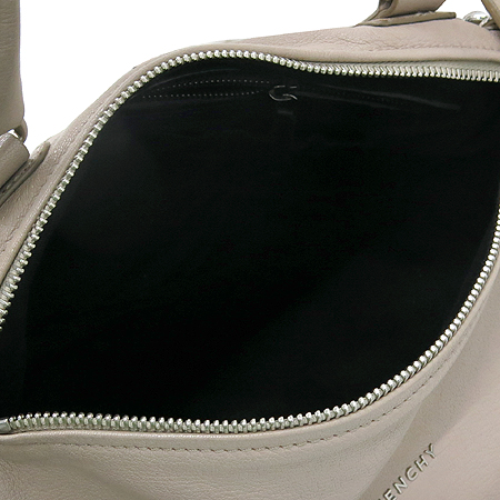 GIVENCHY(�����) 12L5250012 ��Ʈ ��Ų �ε���ũ �÷� �ǵ��� M ������ 2WAY �̹���6 - ���̺��� �߰���ǰ