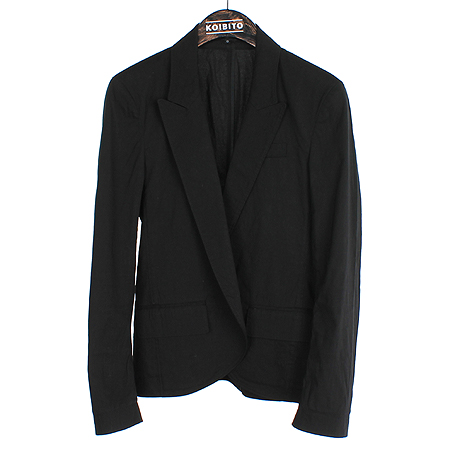 ��  ����