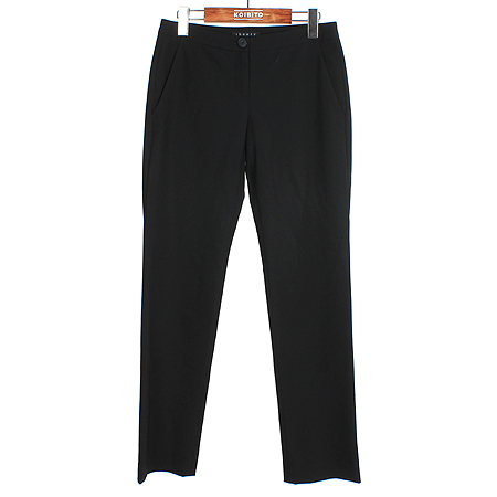 ��  ����