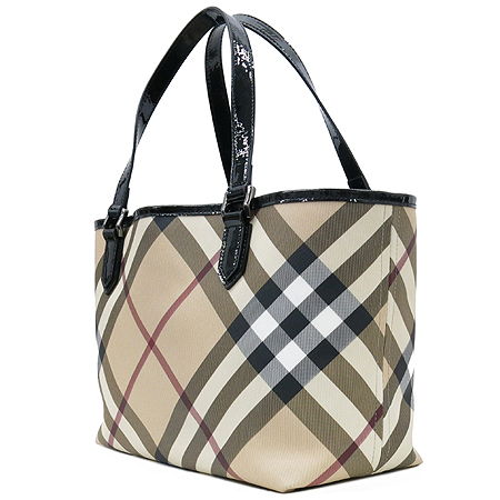 Burberry(������) 3489044 �� ���üũ PVC ��Ű(NICKIE) ���� ����� + ���� �Ŀ�ġ �̹���3 - ���̺��� �߰���ǰ