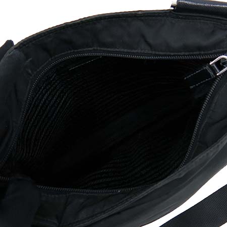 Prada(�����) �ﰢ�ΰ� ��� ���� �к긯 �޽��� ũ�ν��� �̹���5 - ���̺��� �߰���ǰ