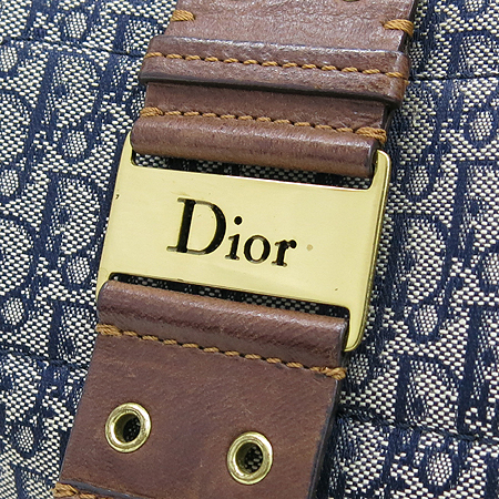 Dior(ũ����î���) ���� �ΰ���� �ΰ� �ڰ��� ȣ�� ����� �̹���4 - ���̺��� �߰���ǰ