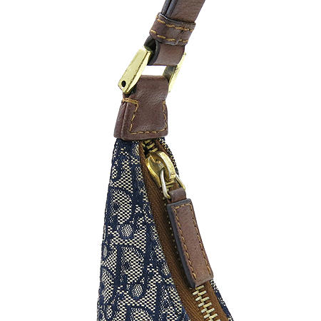 Dior(ũ����î���) ���� �ΰ���� �ΰ� �ڰ��� ȣ�� ����� �̹���5 - ���̺��� �߰���ǰ