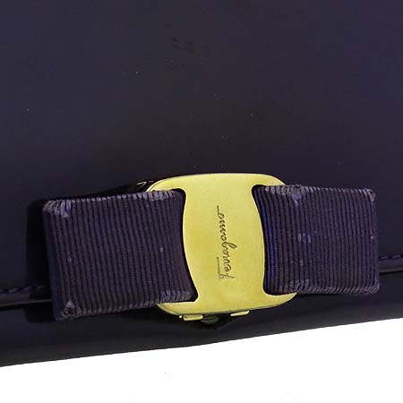 Ferragamo(��󰡸�) 22 A900 ���� �ٶ� ��� ���̴�Ʈ ������ [��������] �̹���2 - ���̺��� �߰���ǰ