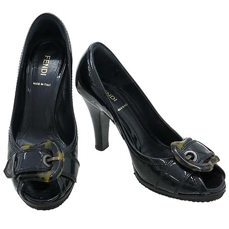 ���  ����