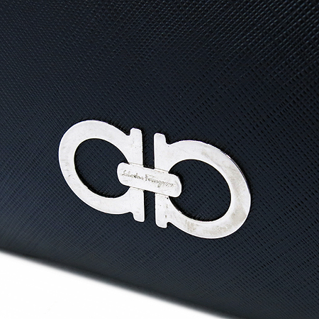 Ferragamo(��󰡸�) 21 7811 ���ǾƳ� ���� �÷� ��Ʈ�� �̹���4 - ���̺��� �߰���ǰ