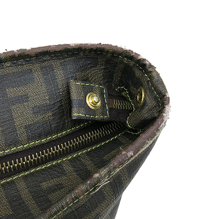 Fendi(���) 8BH185 FF�ΰ� PVC ��ī ���� ����� �̹���4 - ���̺��� �߰���ǰ