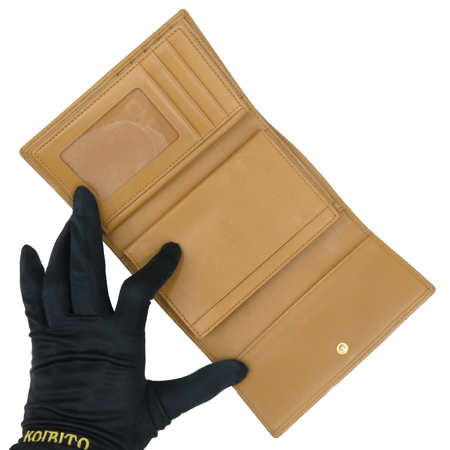 MCM(������) MYM0AVI36PF001 ���� �ΰ� ��� ���佺 ������ ������ �̹���3 - ���̺��� �߰���ǰ