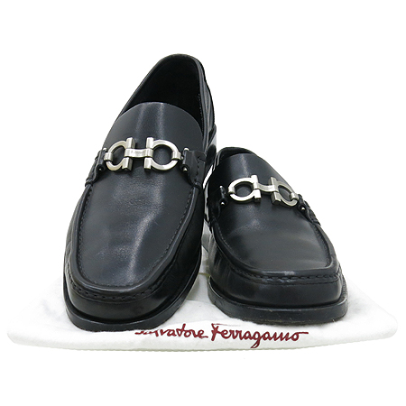 Ferragamo(󰡸) ġ ΰ     