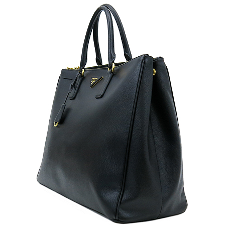 Prada(�����) BN1802 SAFFIANO LUX NERO ���� ���ǾƳ� ���� ����ΰ� ��Ʈ�� �̹���3 - ���̺��� �߰���ǰ