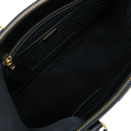 Prada(�����) BN1802 SAFFIANO LUX NERO ���� ���ǾƳ� ���� ����ΰ� ��Ʈ�� �̹���6 - ���̺��� �߰���ǰ