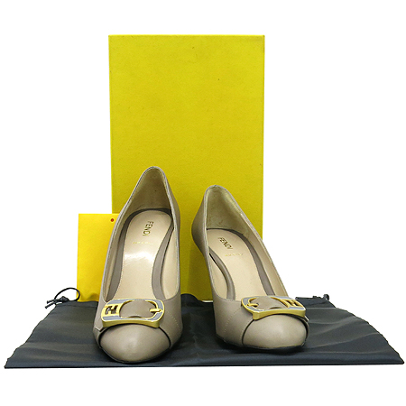 ���  ����