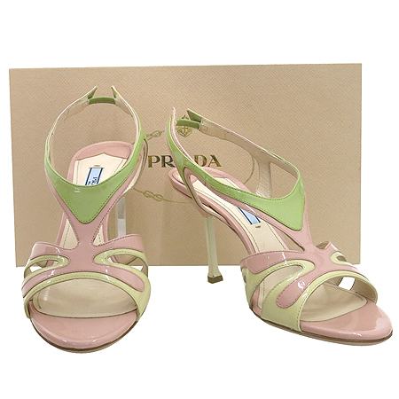 �����  ����