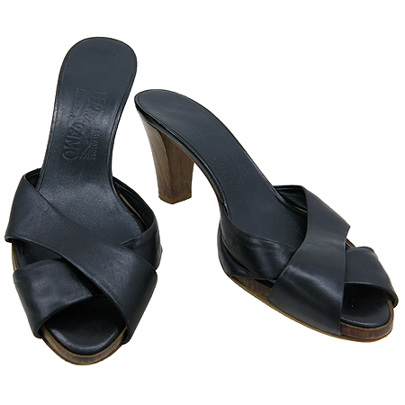 ��󰡸�  ����