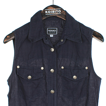 Versace(������ü) �μҸ� ���� �̹���2 - ���̺��� �߰���ǰ