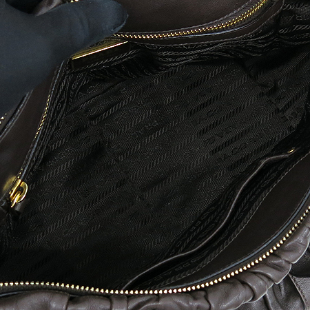 Prada(�����) BN1336 ���� �ΰ� ��� ���� NAPPA GUAFRE(���� ������) ���� 2WAY �̹���5 - ���̺��� �߰���ǰ