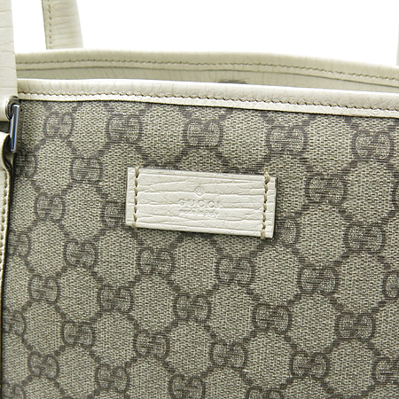 Gucci(����) 114595 GG �ΰ� PVC ȭ��Ʈ Ʈ���� ���� ����� �̹���3 - ���̺��� �߰���ǰ