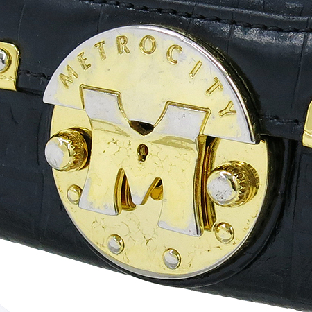 Metrocity(��Ʈ�ν�Ƽ) �������� ����ΰ� �� ��� 4 Ű Ȧ�� ���� �̹���2 - ���̺��� �߰���ǰ