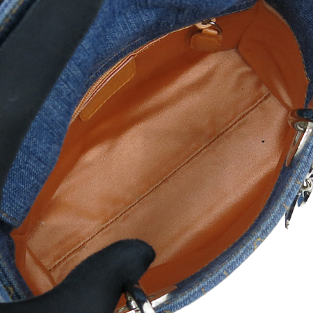 Dior(ũ����î���) ���̵��� ���� ��� ����ΰ� ��� ��Ʈ�� �̹���5 - ���̺��� �߰���ǰ