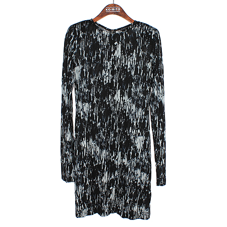 ��  ���ǽ�