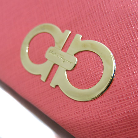 Ferragamo(��󰡸�) 22 B481 ���� ��ġ�� �ΰ� ��� ���ǾƳ� ������ [��õ ������] �̹���3 - ���̺��� �߰���ǰ