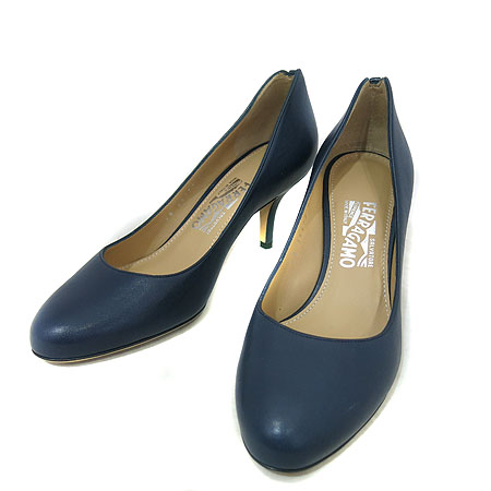 Ferragamo(��󰡸�) 35877 ���̺� �÷� ���� �ĸ� ���� �ٶ� ��� �����뱸�� [��õ ������] �̹���2 - ���̺��� �߰���ǰ