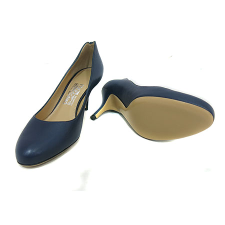 Ferragamo(��󰡸�) 35877 ���̺� �÷� ���� �ĸ� ���� �ٶ� ��� �����뱸�� [��õ ������] �̹���3 - ���̺��� �߰���ǰ