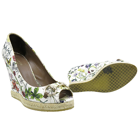 Gucci(����) 285733 ���� ��ġ�� ��� �ö�� ĵ���� ������ ������ ������ ���� �̹���2 - ���̺��� �߰���ǰ