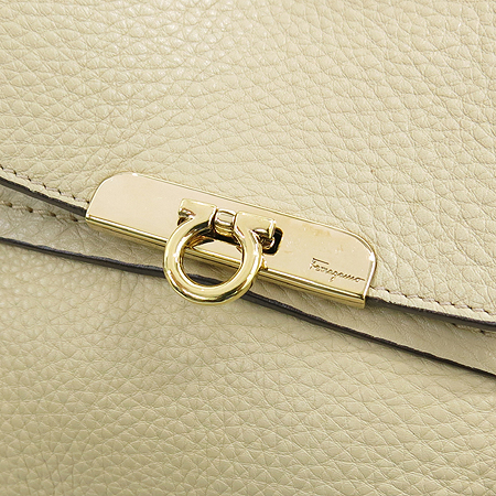 Ferragamo(��󰡸�) 21 D186 ������ ���� ���� ��ġ�Ϸΰ� ��� 2WAY �̹���4 - ���̺��� �߰���ǰ