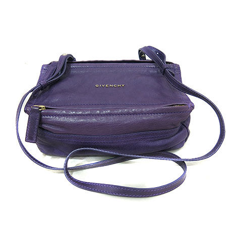 GIVENCHY(�����) 11L5253109  ���� �ǵ��� �̴� ������ ũ�ν��� [��õ ������] �̹���2 - ���̺��� �߰���ǰ