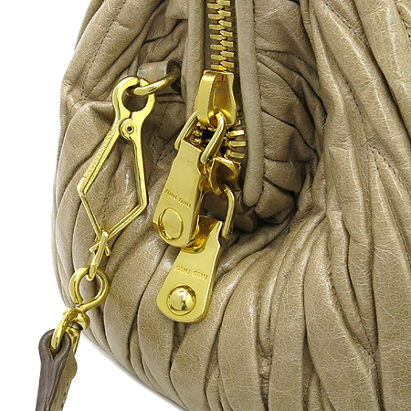 MiuMiu(�̿�̿�) RL0059 MATELASSE LUX (��Ʈ��� ����) CAMMEO �÷� ���� ��Ʈ�� + ��� ��Ʈ�� �̹���5 - ���̺��� �߰���ǰ