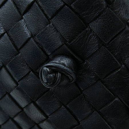 BOTTEGAVENETA(���װ�����Ÿ) 245354 V0016 8175 ���� ���� ��Ʈ��ġ���� �޽��� ũ�ν��� �̹���3 - ���̺��� �߰���ǰ