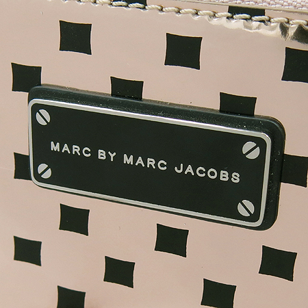 Marc_Jacobs(��ũ���̸�ũ�����߽�) M0003148 ��ũ��� ��Ż�� �ֳ��� �÷���Ʈ ���� �Ŀ�ġ �̹���3 - ���̺��� �߰���ǰ