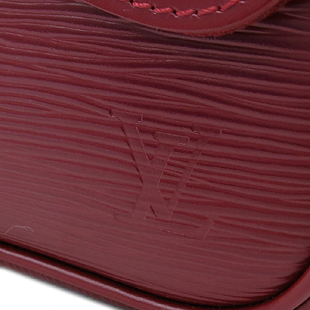 Louis Vuitton(���̺���) M5929M ���� ���� ���״� Ŭ��ġ ����� �̹���4 - ���̺��� �߰���ǰ